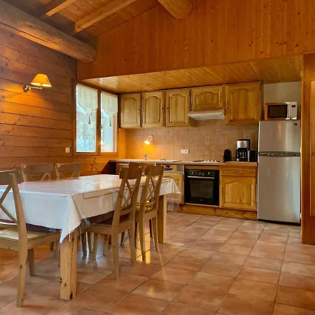 Spacious Apartment Val Cenis Lanslevillard Apartment