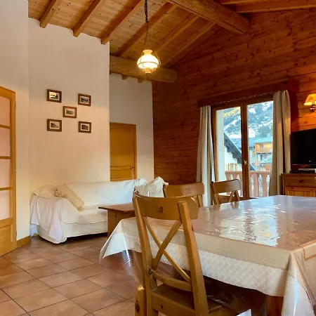 Apartment Spacious Apartment Val Cenis Lanslevillard Lanslevillard